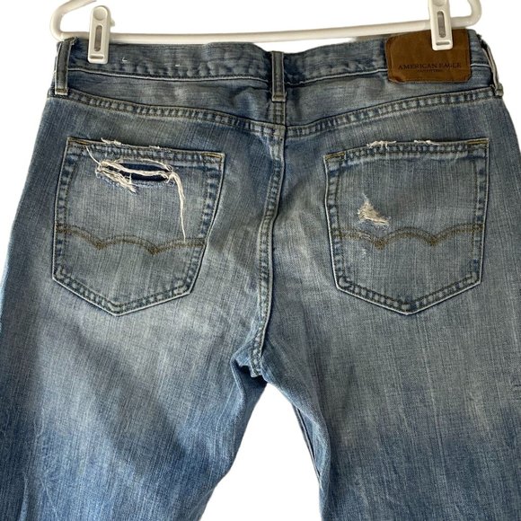 American Eagle Outfitter Mens Slim Straight Destroyed Zip Fly Jeans Sz 33/30 - Picture 3 of 11